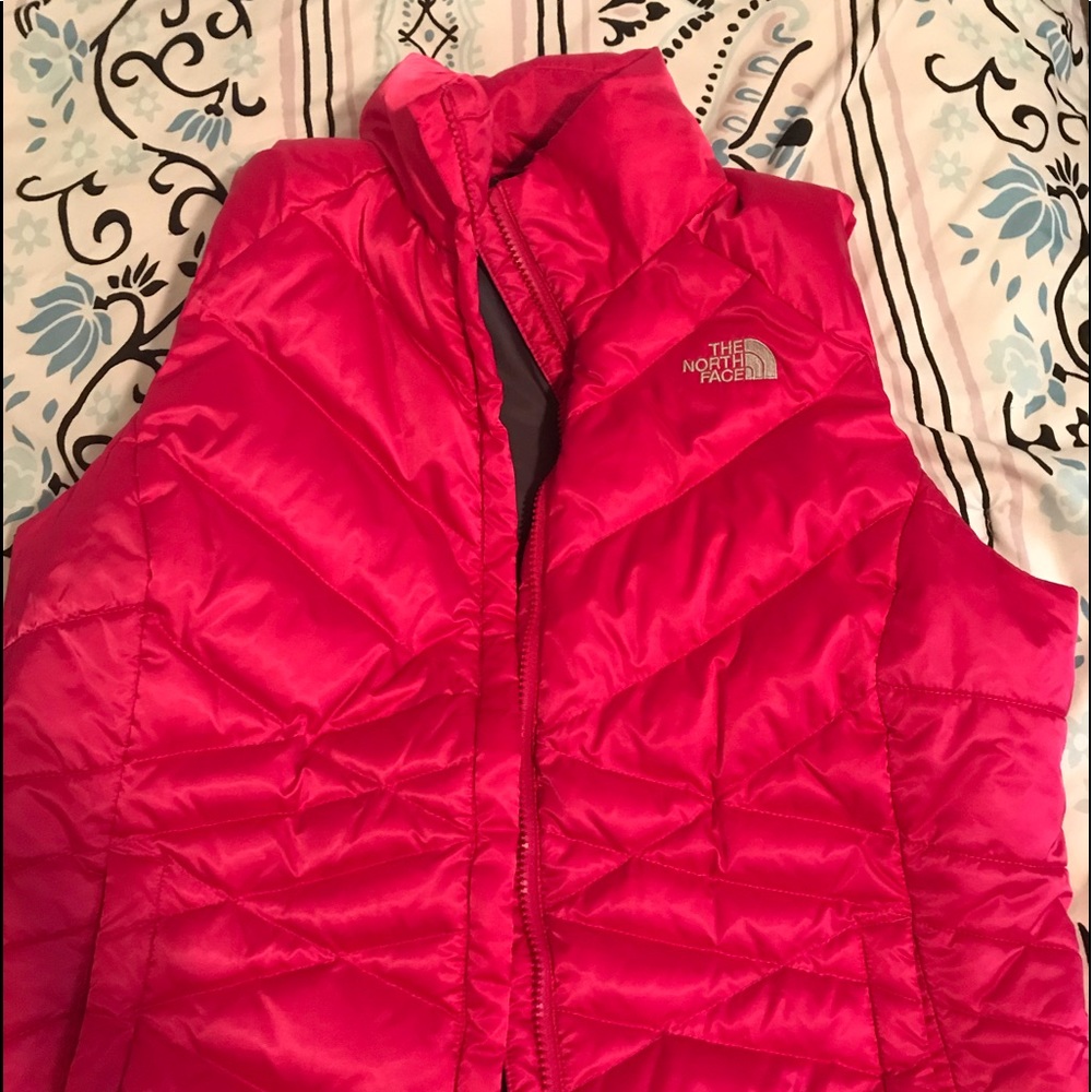 NEW NORTH FACE VEST
